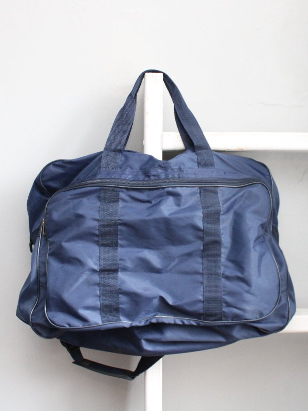 Nashville CMG '91 VTG Navy Blue Nylon Duffel Convertible Crossbody Bag Carry-On - Picture 4 of 6